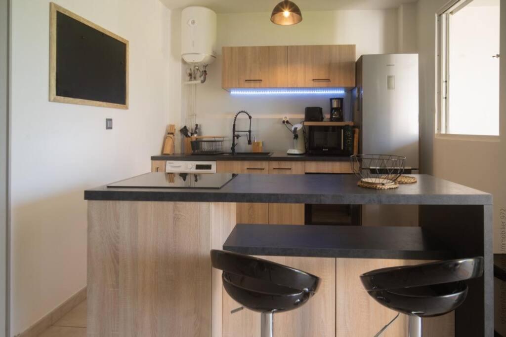 Spacieux T2 Avec Exterieur : Chez Thomas Les Trois-Ilets Exterior photo